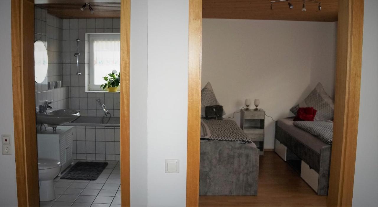 Bodensee Apartment "La Musica" ميكنبورن المظهر الخارجي الصورة